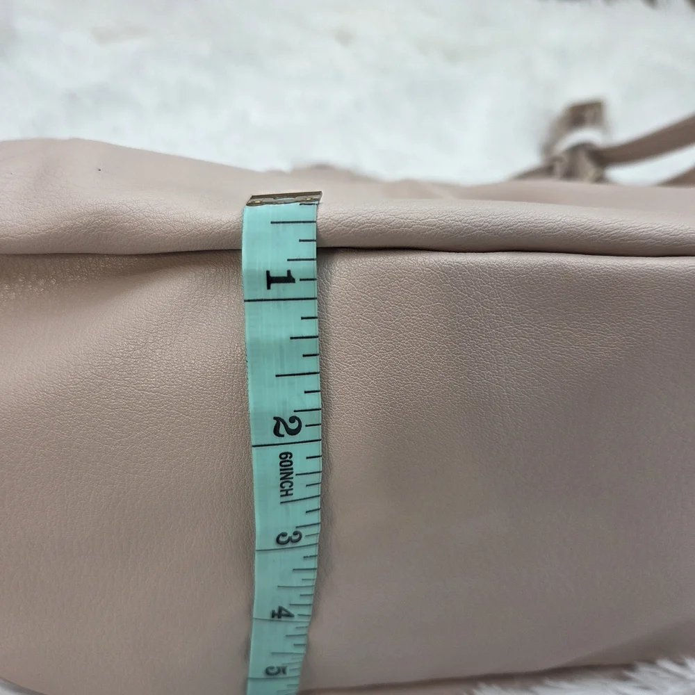 Scoop‎ Ruched Beige Hobo Shoulder Bag NWT